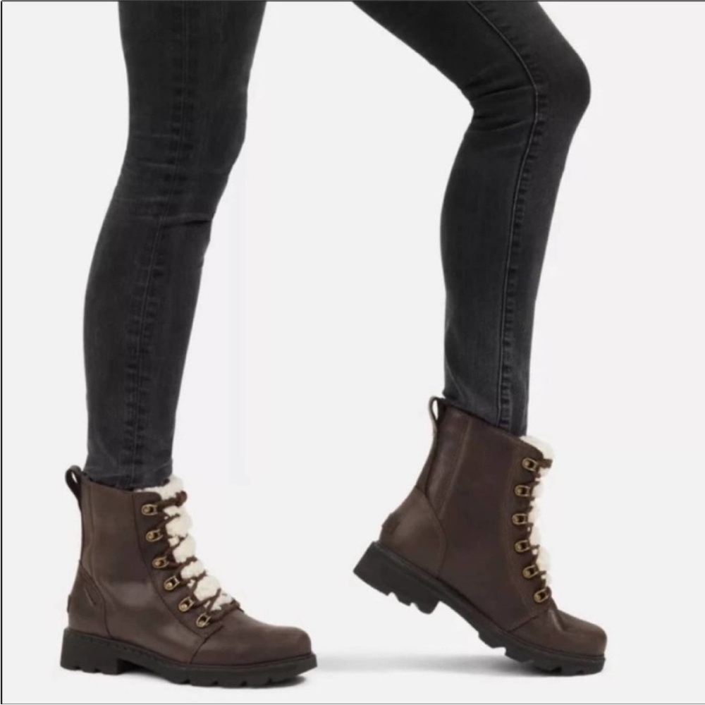 Sorel Lennox Lace Cozy Boot - Blackened Brown Leather Size 8.5